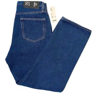 High Waisted Medium Wash Woman's Jeans Size 29